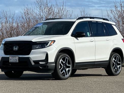 Certified 2023 Honda Passport Elite image 8