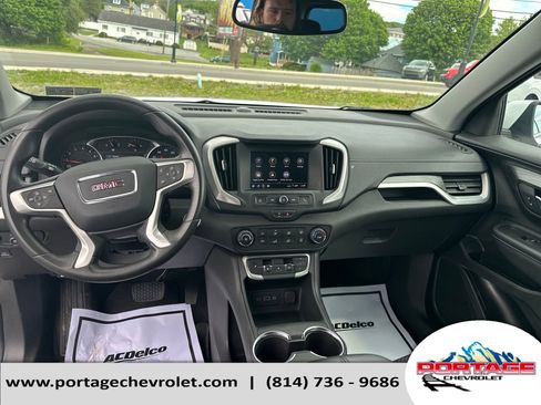 Used 2024 GMC Terrain SLE FWD image 14