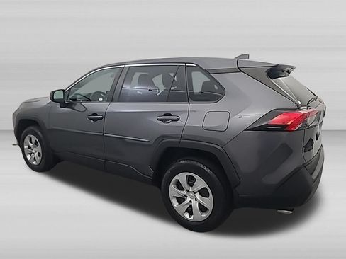 Used 2023 Toyota RAV4 LE AWD/4WD image 8