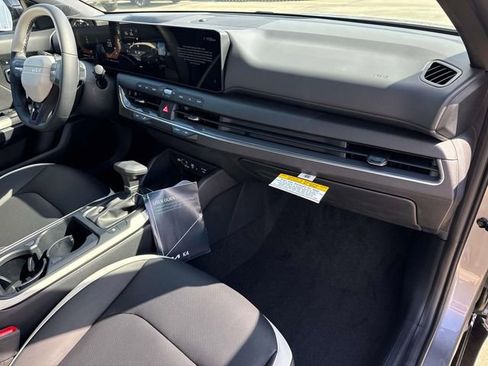 New 2026 Kia K4 GT-Line image 15