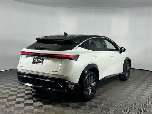 Used 2023 Nissan Ariya FWD image 5