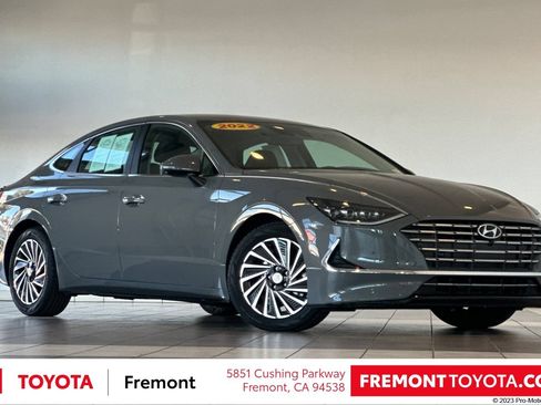 Used 2022 Hyundai Sonata Limited FWD image 1