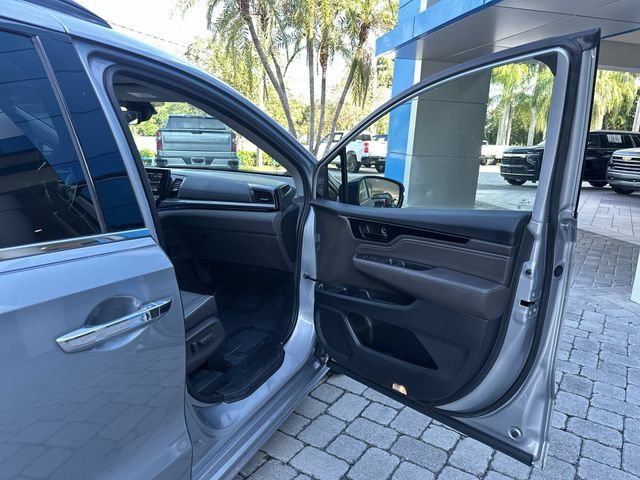 Used 2024 Honda Odyssey Elite image 23