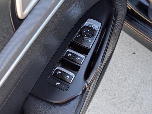 Used 2022 Kia K5 GT-Line w/ GT-Line FWD Premium Package image 17