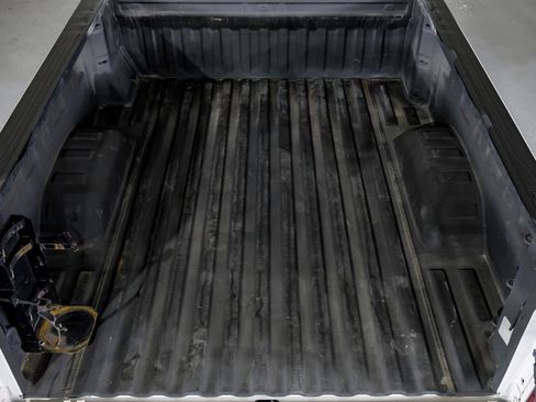 Used 2021 Chevrolet Silverado 2500 LT w/ Convenience Package image 51