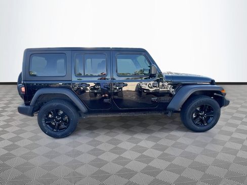 Certified 2022 Jeep Wrangler Unlimited Sport AWD/4WD image 5