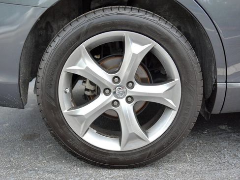 Used 2012 Toyota Venza Limited image 39