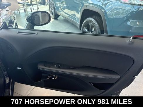 Used 2022 Dodge Challenger SRT Hellcat w/ SRT Black Package RWD image 26