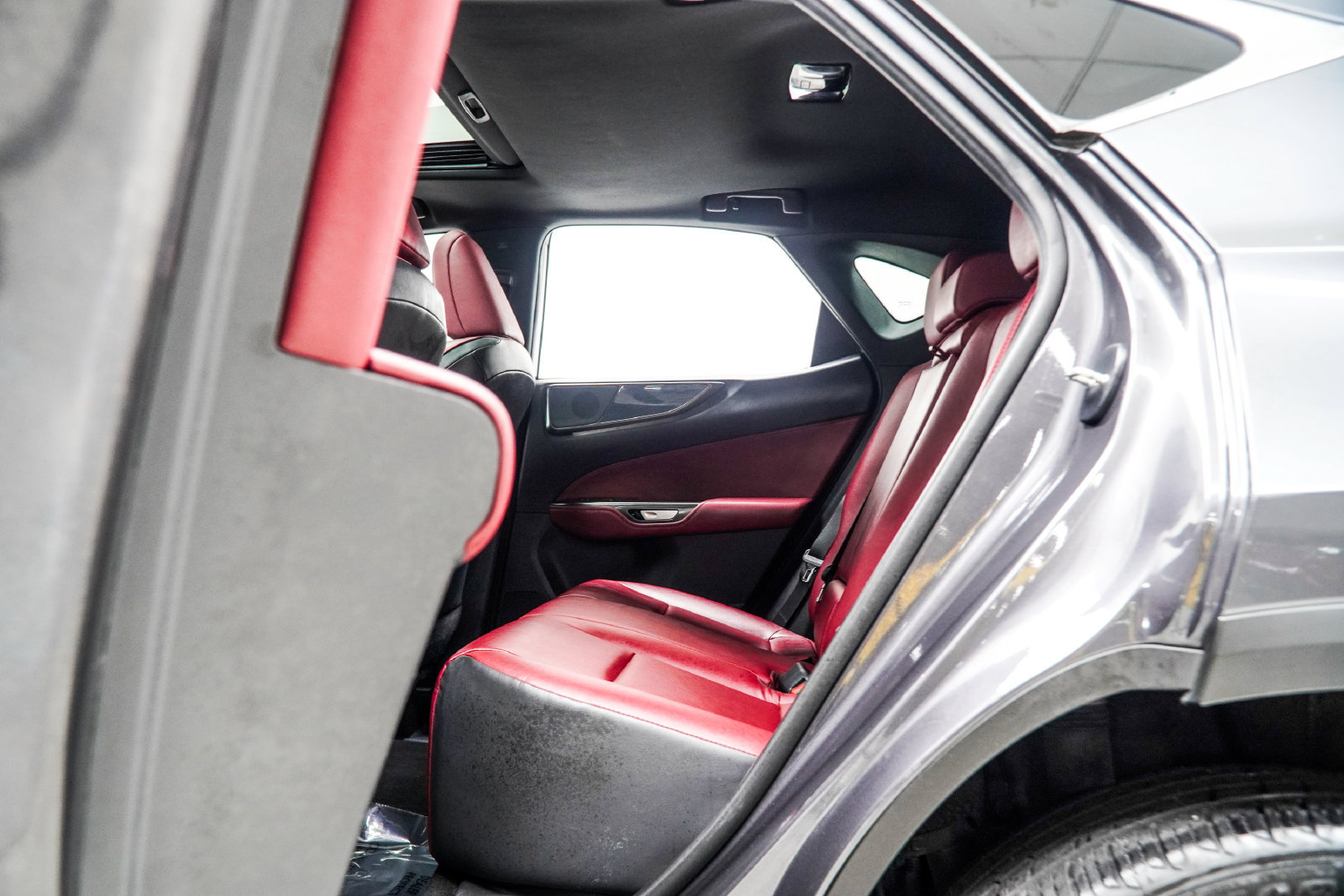 Used 2025 Lexus NX 250 FWD w/ Accessory Package (2T) image 37