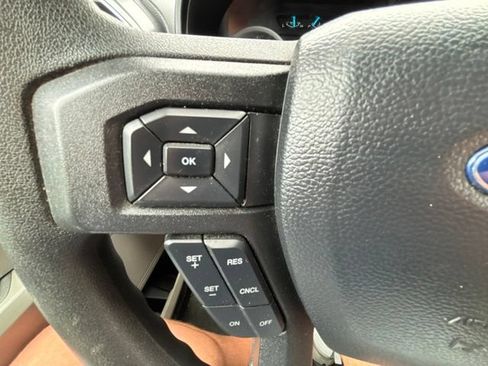 Used 2020 Ford F250 XLT w/ XLT Premium Package AWD/4WD image 16