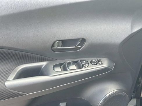 Certified 2024 Nissan Kicks S image 21