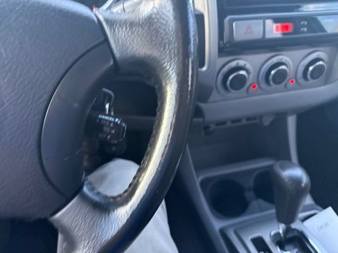 Used 2011 Toyota Tacoma PreRunner w/ TRD Sport Pkg RWD image 6