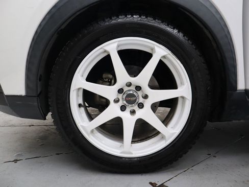 Used 2020 Nissan Kicks S image 12