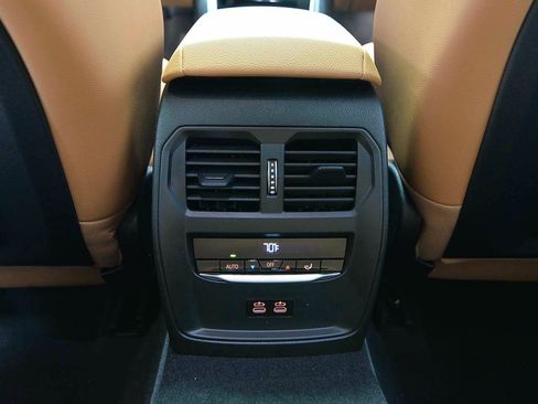 Used 2026 BMW 330i Sedan RWD image 10