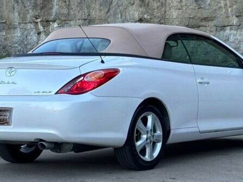 Used 2005 Toyota Solara SE image 4