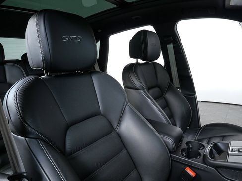 Certified 2024 Porsche Macan GTS image 23