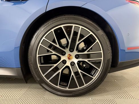 New 2026 Porsche Taycan image 12