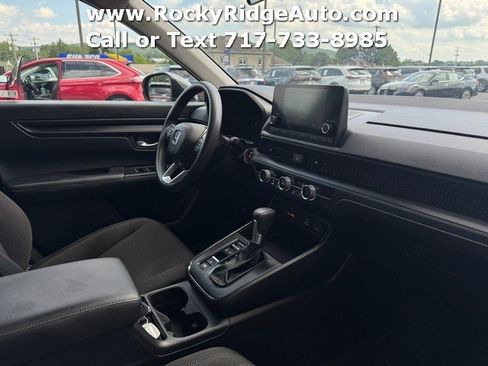Used 2023 Honda CR-V LX image 10