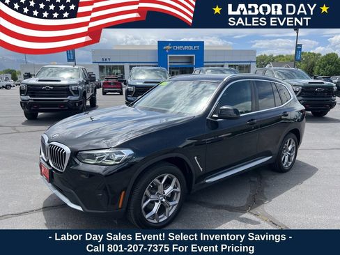 Used 2023 BMW X3 xDrive30i AWD/4WD image 1