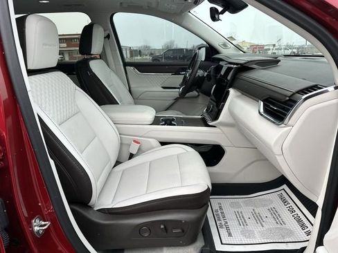 Used 2024 GMC Acadia Denali w/ Super Cruise Package image 28