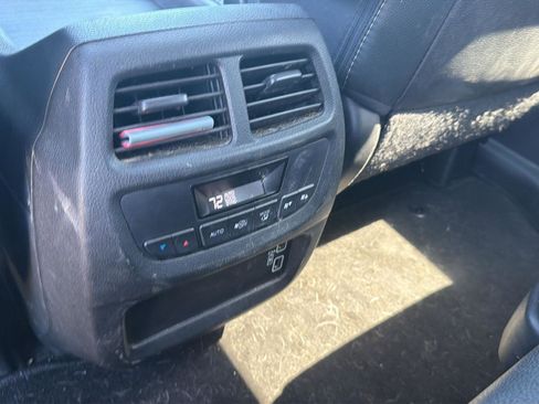 Used 2022 Honda Pilot EX-L image 10