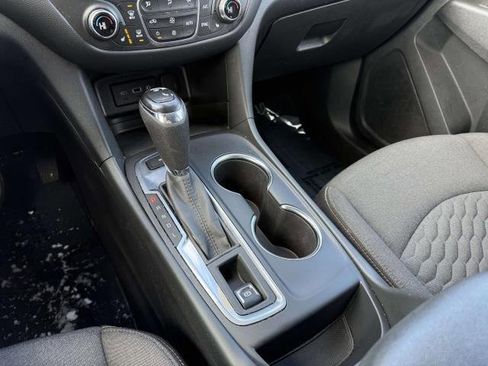 Used 2021 Chevrolet Equinox LT image 29
