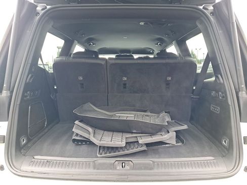 Used 2022 Jeep Wagoneer Series III image 28