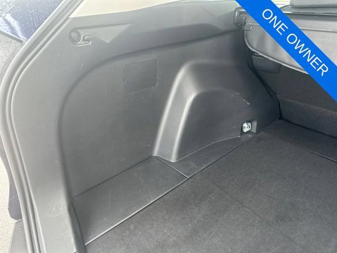 Used 2025 Toyota RAV4 XLE FWD image 27