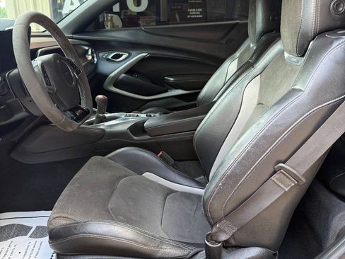 Used 2018 Chevrolet Camaro SS RWD image 12