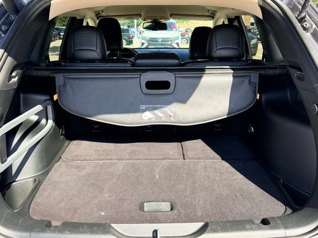 Used 2018 Jeep Cherokee Limited w/ Luxury Group FWD image 19