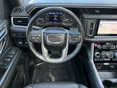 Used 2021 GMC Yukon Denali image 14