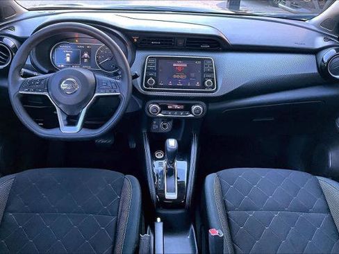 Certified 2020 Nissan Kicks SV image 14