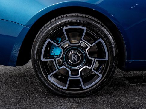 Used 2020 Rolls-Royce Wraith Black Badge image 9