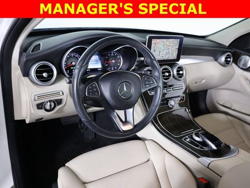 Used 2016 Mercedes-Benz C 300 4MATIC Sedan image 34
