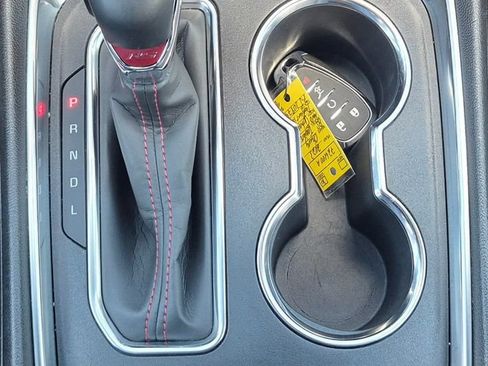 Used 2023 Chevrolet Traverse RS w/ LPO, Floor Liner Package AWD/4WD image 14