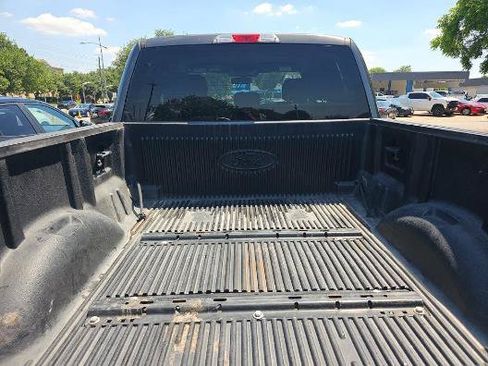 Used 2018 Ford F150 XLT w/ Equipment Group 302A Luxury AWD/4WD image 16
