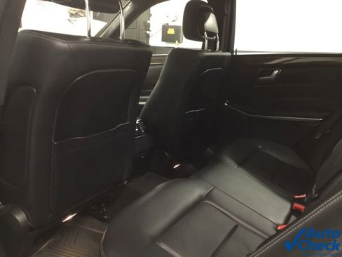 Used 2015 Mercedes-Benz E 350 4MATIC Sedan image 28