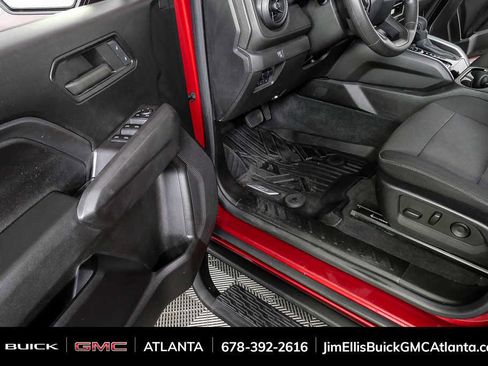 Used 2023 Chevrolet Colorado Trail Boss w/ Technology Package image 7