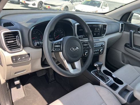 Certified 2020 Kia Sportage LX w/ LX Popular Package image 22