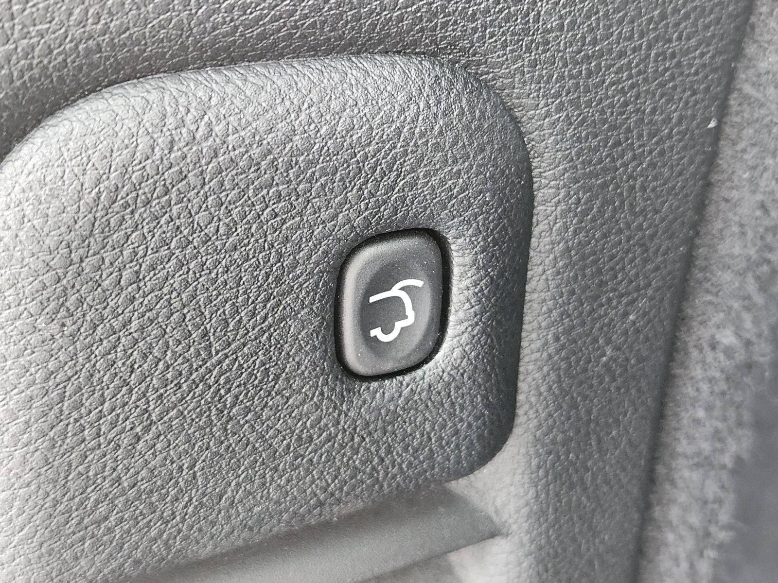 Used 2024 Dodge Durango GT AWD/4WD image 17