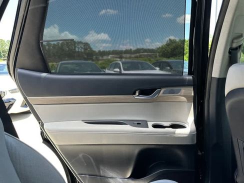 Used 2021 Hyundai Palisade Limited w/ Cargo Package FWD image 24