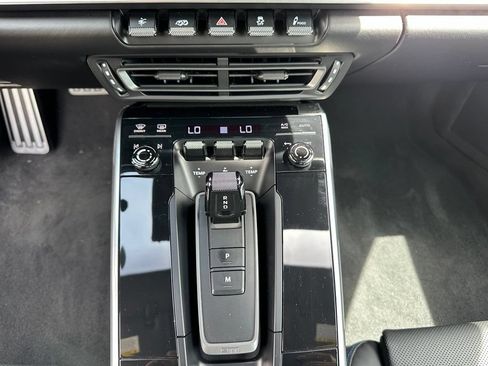 Certified 2025 Porsche 911 Turbo AWD/4WD image 31