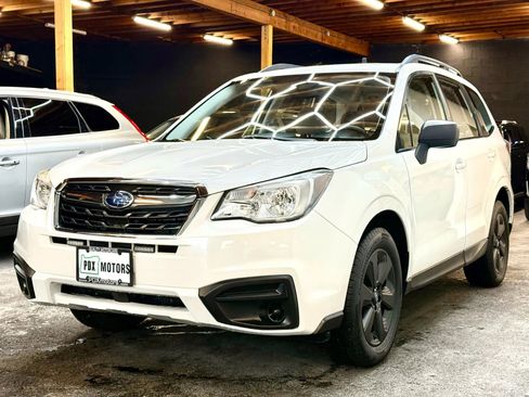 Used 2017 Subaru Forester 2.5i w/ Alloy Wheel Package image 3