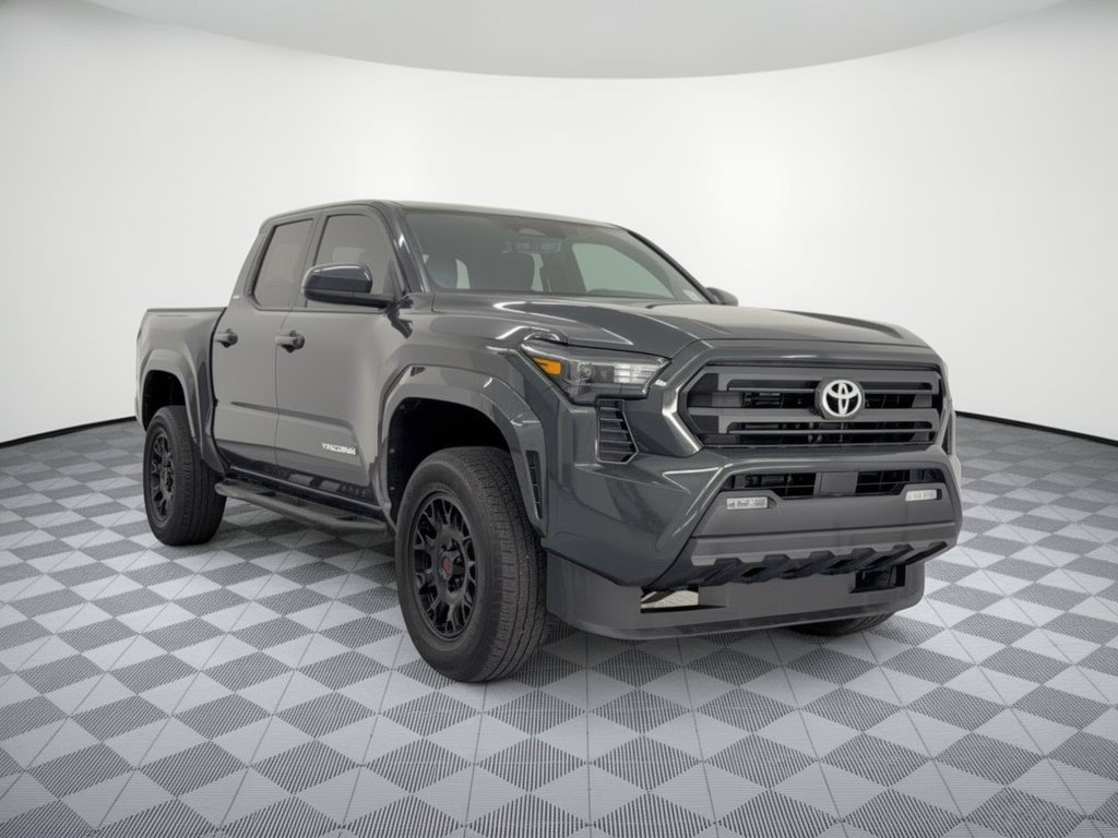 Used 2024 Toyota Tacoma SR5 AWD/4WD image 7