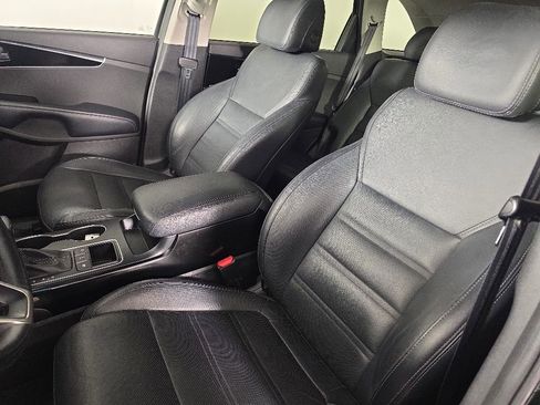 Used 2017 Kia Sorento SX AWD/4WD image 15