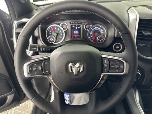 New 2026 RAM 1500 4x4 Crew Cab image 25