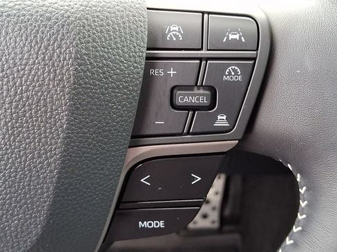 Used 2026 Toyota Camry SE w/ Convenience Package FWD image 17