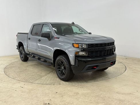 Used 2021 Chevrolet Silverado 1500 Custom Trail Boss w/ LPO, Dark Essentials Package image 7