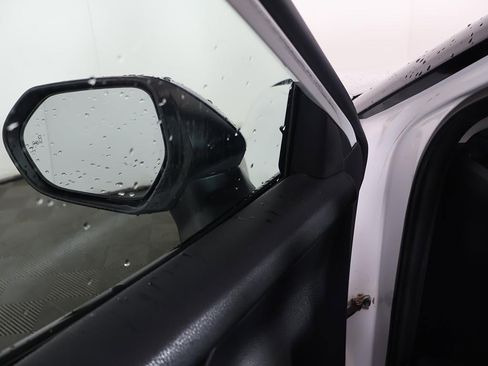 Used 2019 Toyota Camry XSE image 35