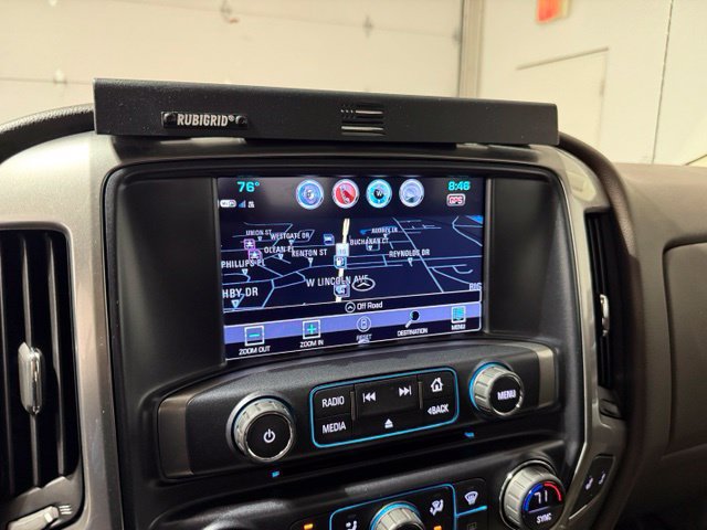 Used 2018 Chevrolet Silverado 1500 LT w/ All Star Edition AWD/4WD image 17